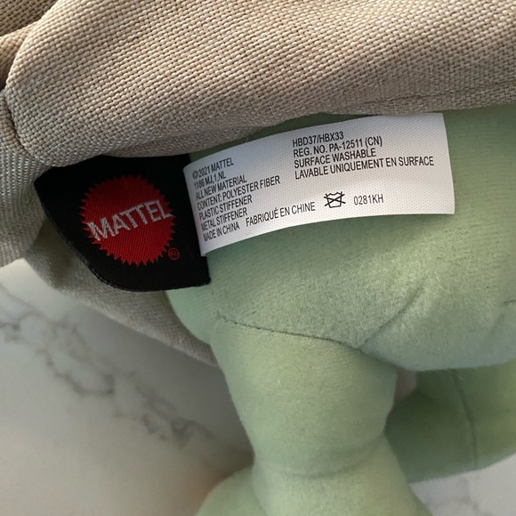 Din Grogu Baby Yoda Disney Mandalorian Plushie - Picture 2 of 4